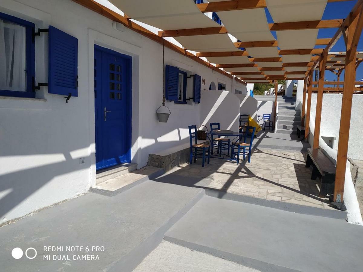 Kampanelia Village Suites Fira  Exterior photo