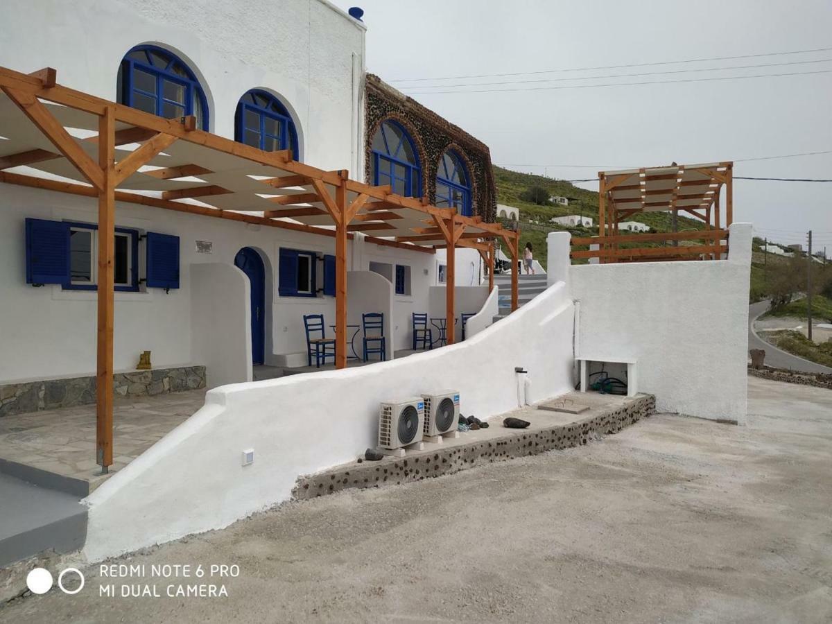 Kampanelia Village Suites Fira  Exterior photo